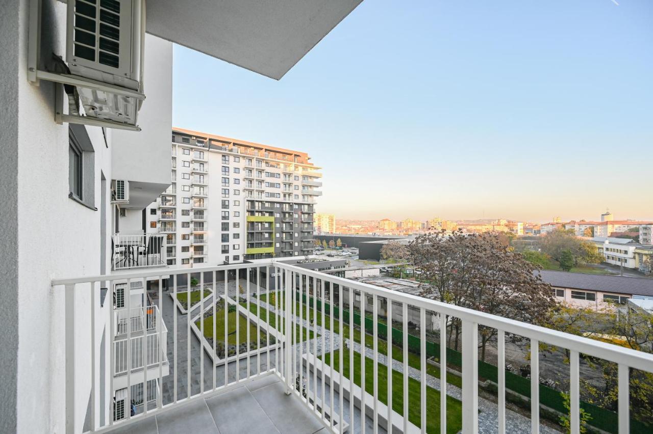 Km Flats Apartment Орадеа Екстериор снимка